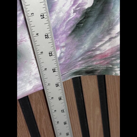 Fabletics Tank Top Small Womens Tie Dye Abstract Daphne Performance Athletic - Picture 4 of 7